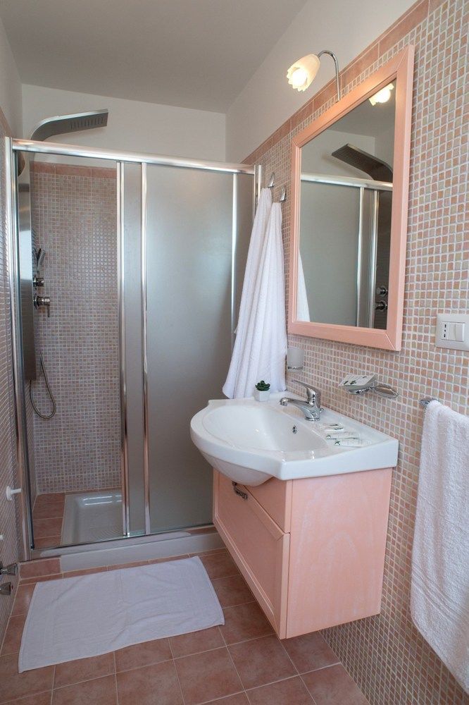 B&B Corte Dell' Immacolata ตาเวียโน ภายนอก รูปภาพ
